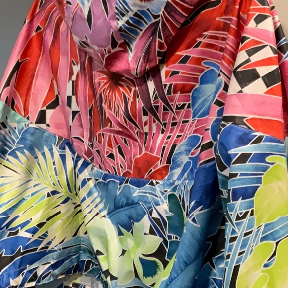 Nike cropped zip wind jacket - Picture 4 of 5